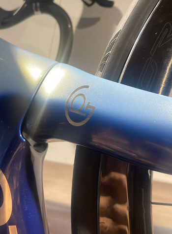 Used Pinarello DOGMA F EDIZIONE SPECIALE 2025 Frameset 2025 Road & Gravel — image 5 of 9
