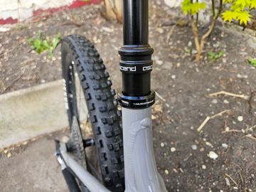 Nukeproof Scout 290 Comp 2021 2021 Mountainbike de segunda mano, Gris claro — imagen 12 de 15