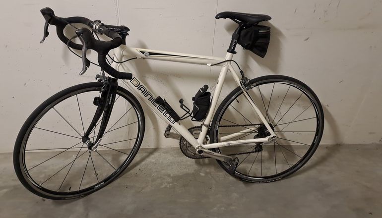 Used Dancelli 400 2007 2007 Road & Gravel — image 2 of 9