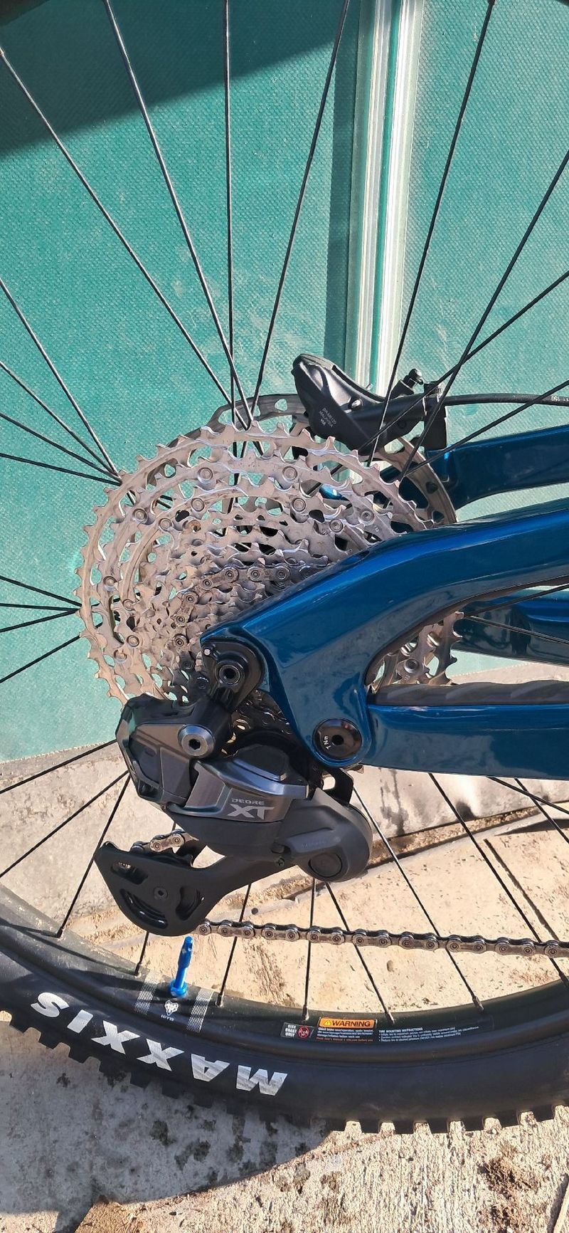 Used Cannondale Jekyll Shimano Deore XT Di2 2024 Mountainbike, White — image 3 of 10