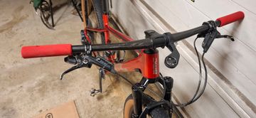 BMC Twostroke 01 ONE 2023 2023 Mountainbike usato, Rosso — immagine 2 di 5