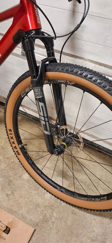 BMC Twostroke 01 ONE 2023 2023 Mountainbike usato, Rosso — immagine 4 di 5