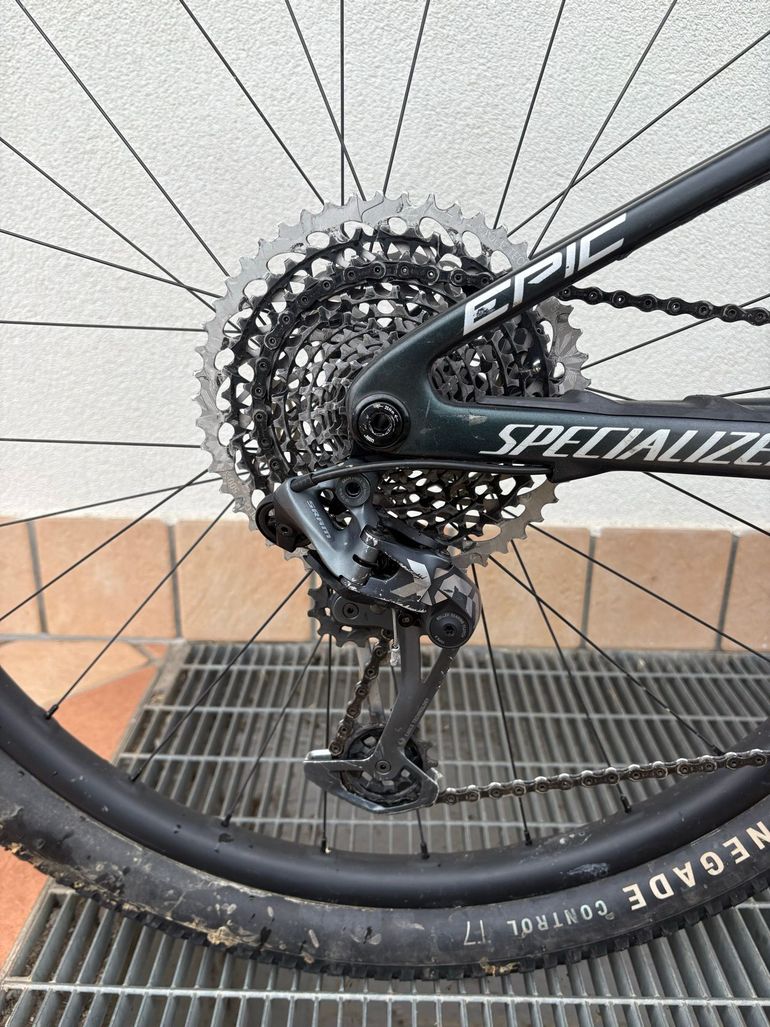 Used Specialized Specialized Epic Brain 2023 Mountainbike, Blue — image 3 of 9
