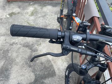 Used Trek 3500 D 2016 2016 Mountainbike, Black, 26 — image 5 of 9