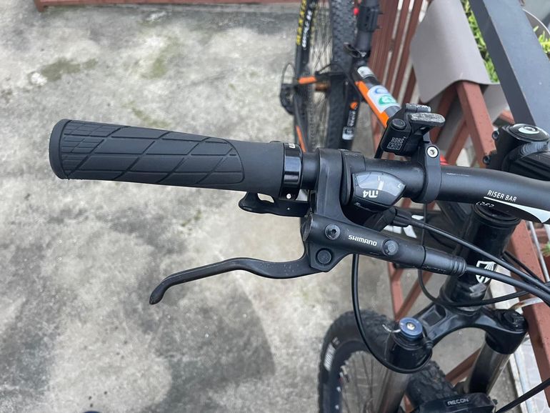 Used Trek 3500 D 2016 2016 Mountainbike, Black, 26 — image 5 of 9