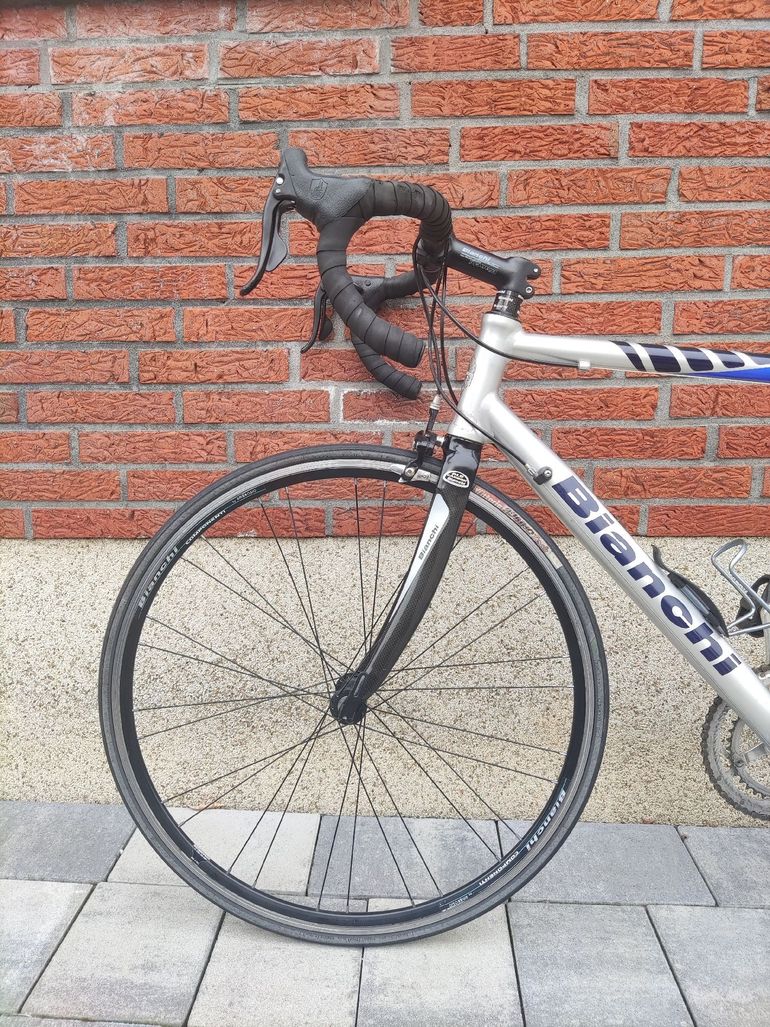 Used Bianchi Via Nirone 7 2009 Road & Gravel, Blue — image 3 of 15