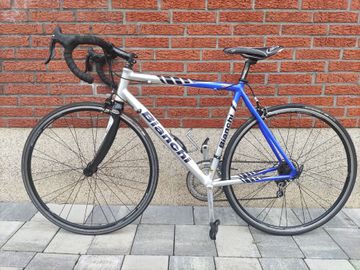 Gebrauchtes Bianchi Via Nirone 7 2009 Road & Gravel, Blau — Bild 2 von 15