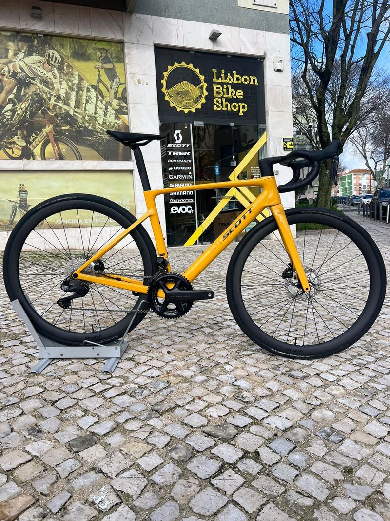 Brugt Scott Addict RC 10 2025 2025 Road & Gravel — billede 1 af 6