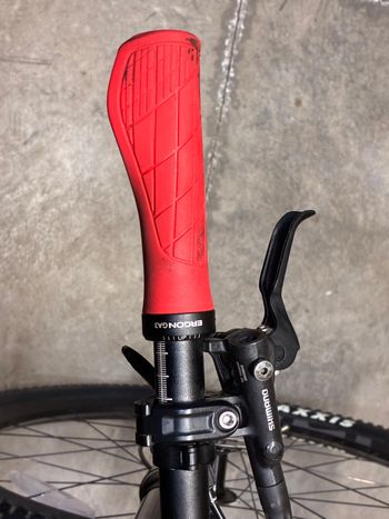 Used Intense SNIPER XC EXPERT 2023 2023 Mountainbike, Red, 29 — image 16 of 19