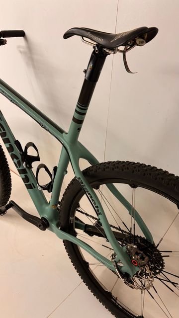 Used Bianchi Methanol Sl 2017 Mountainbike, Green — image 5 of 14