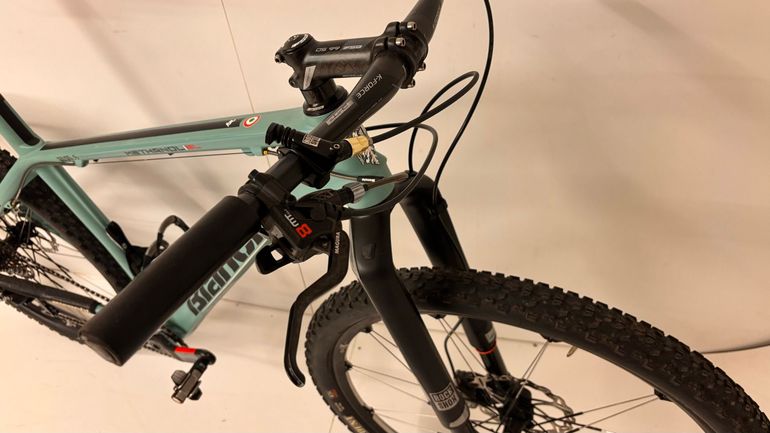 Used Bianchi Methanol Sl 2017 Mountainbike, Green — image 10 of 14