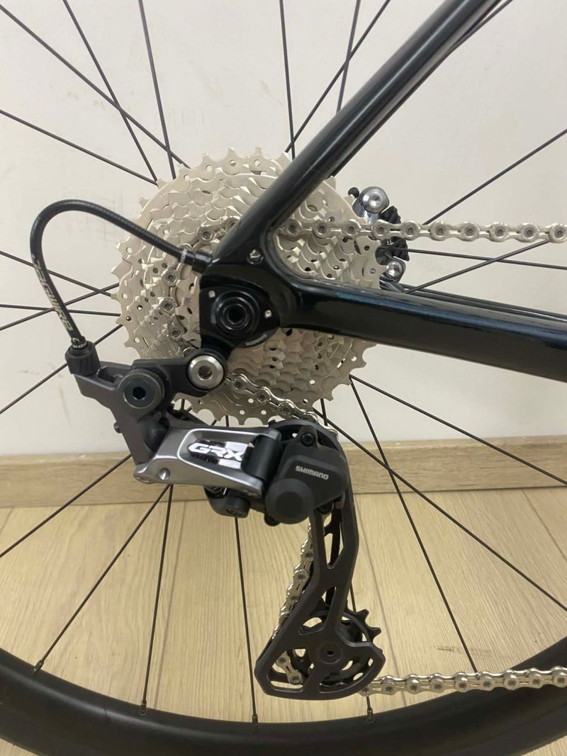 Použité Giant Defy Advanced 1 2022 2022 Road & Gravel — obrázek 3 z 6