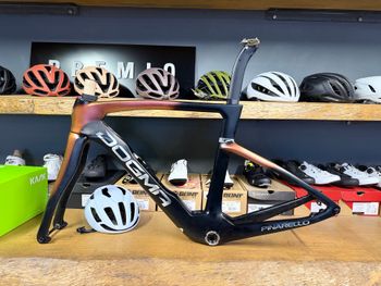 Pinarello, Dogma F MY25