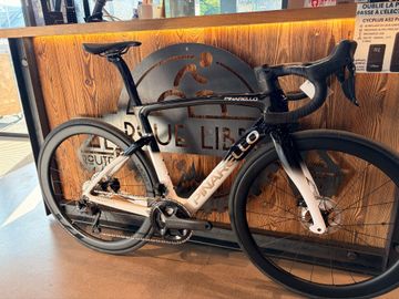 Brugt Pinarello F7 ULTEGRA Di2 2025 2025 Road & Gravel — billede 2 af 4