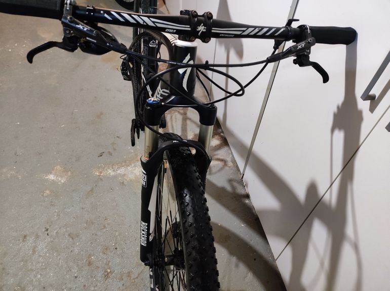 Used Specialized Stumpjumper Expert Carbon 29 World Cup 2016 2016 Mountainbike, Black, 29 — image 7 of 9