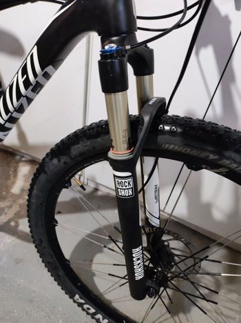 Used Specialized Stumpjumper Expert Carbon 29 World Cup 2016 2016 Mountainbike, Black, 29 — image 8 of 9