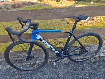 Used Trek Émonda SL 5 Disc 2022 2022 Road & Gravel, Blue — image 2 of 4