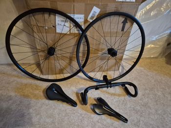 Used Trek Émonda SL 5 Disc 2022 2022 Road & Gravel, Blue — image 4 of 4