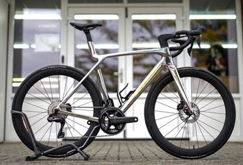 Trek, Madone Shimano Ultegra Di2