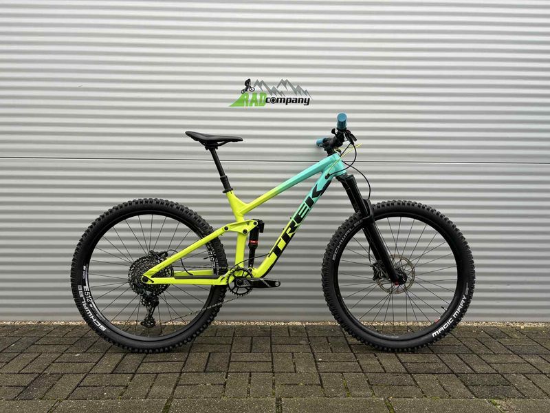 Käytetty Trek Slash 8 2020 2020 Mountainbike — kuva 1 / 14