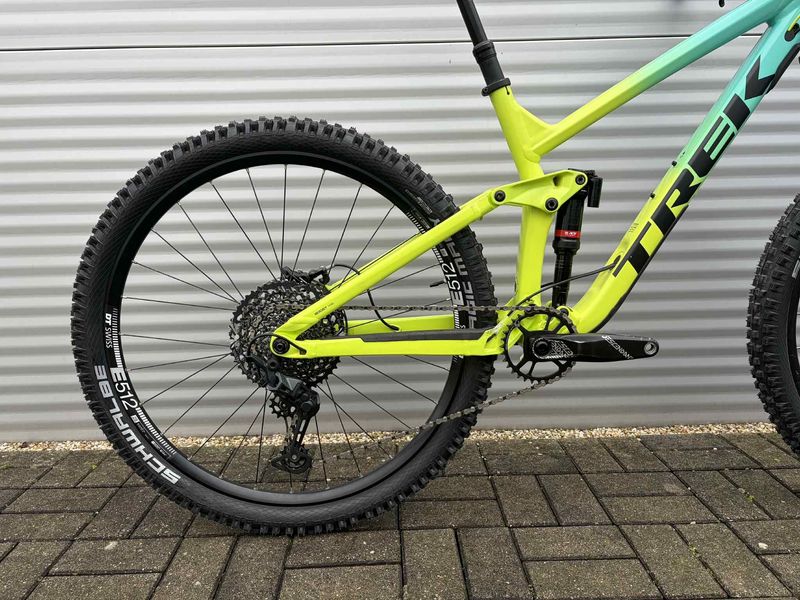Käytetty Trek Slash 8 2020 2020 Mountainbike — kuva 13 / 14