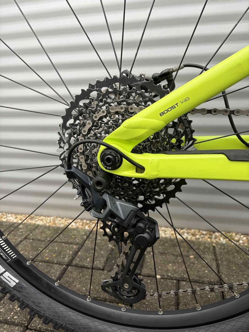Käytetty Trek Slash 8 2020 2020 Mountainbike — kuva 12 / 14