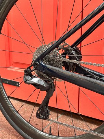 Použité Scott Addict 20 2025 2025 Road & Gravel — obrázek 6 z 9