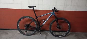 Coluer, POISON SL