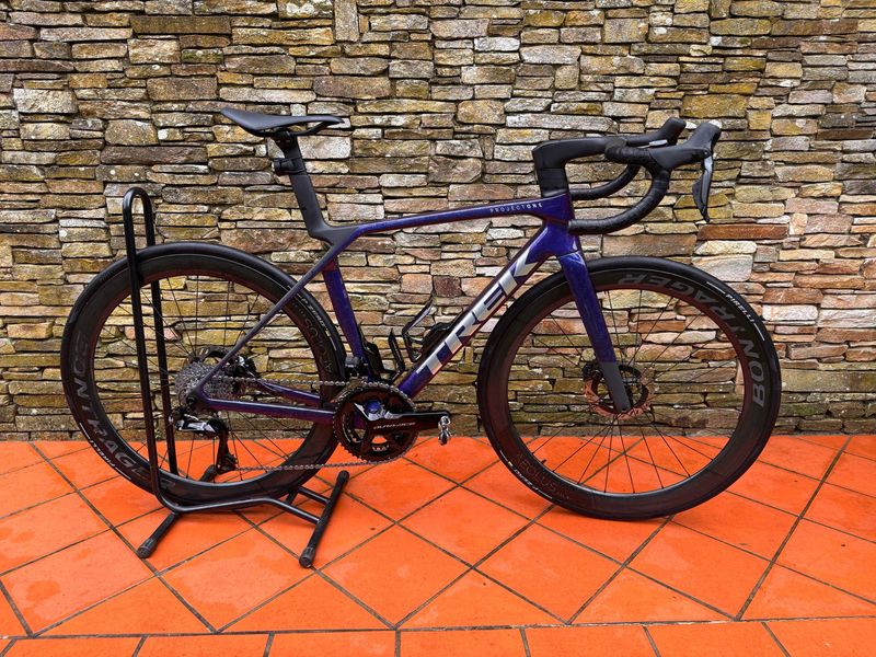 Käytetty Trek Madone SLR 9 Gen 8 2026 2026 Road & Gravel