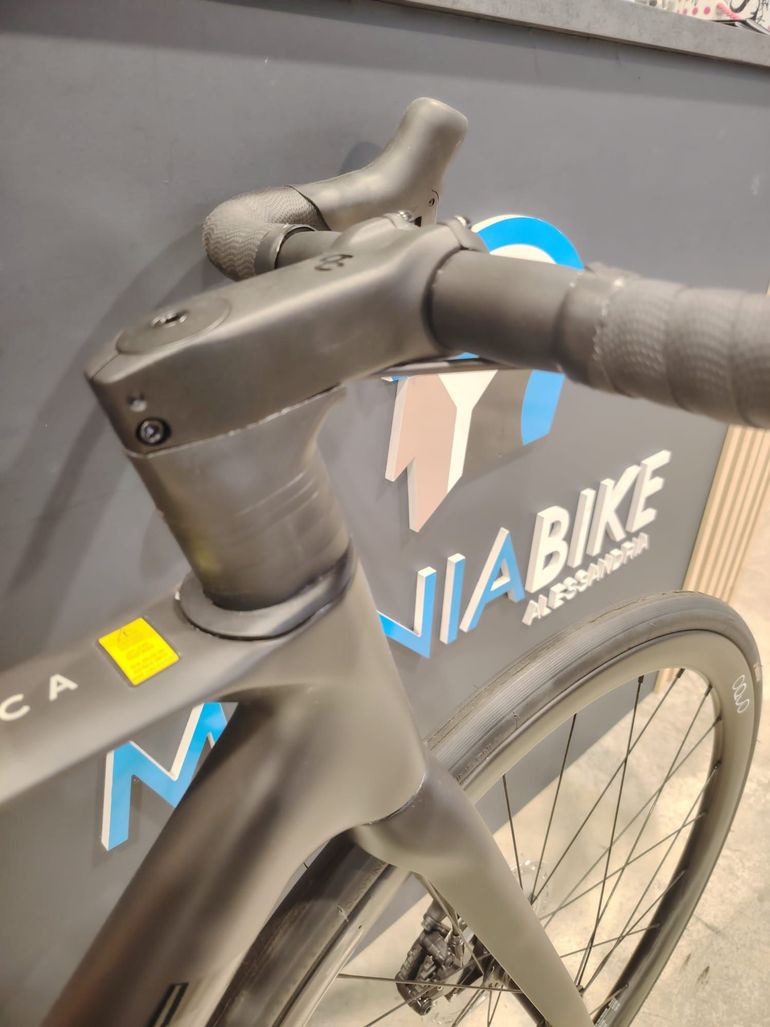 Used Orbea ORCA M20iTEAM 2025 2025 Road & Gravel, Black — image 9 of 10