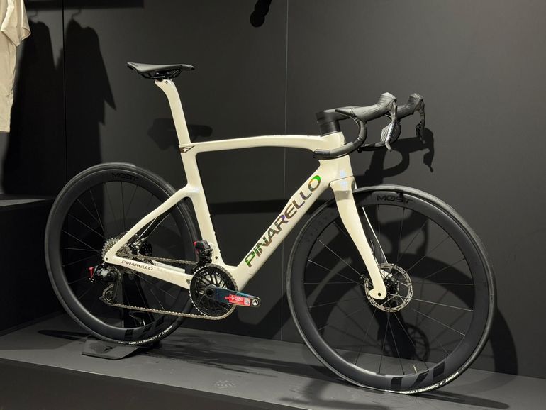Brugt Pinarello F7 SRAM FORCE AXS 2025 2025 Road & Gravel — billede 4 af 5