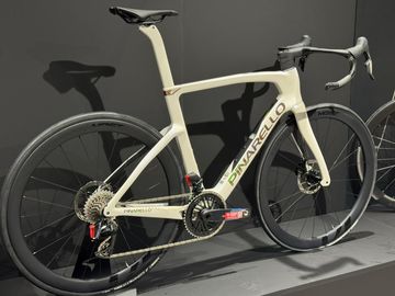 Pinarello F7 SRAM FORCE AXS 2025 2025 Road & Gravel usato, Bianco — immagine 2 di 5