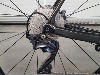 Used Argon 18 Gallium CS Disc (INT) Shimano Ultegra 2022 2022 Road & Gravel, Light Gray — image 5 of 8