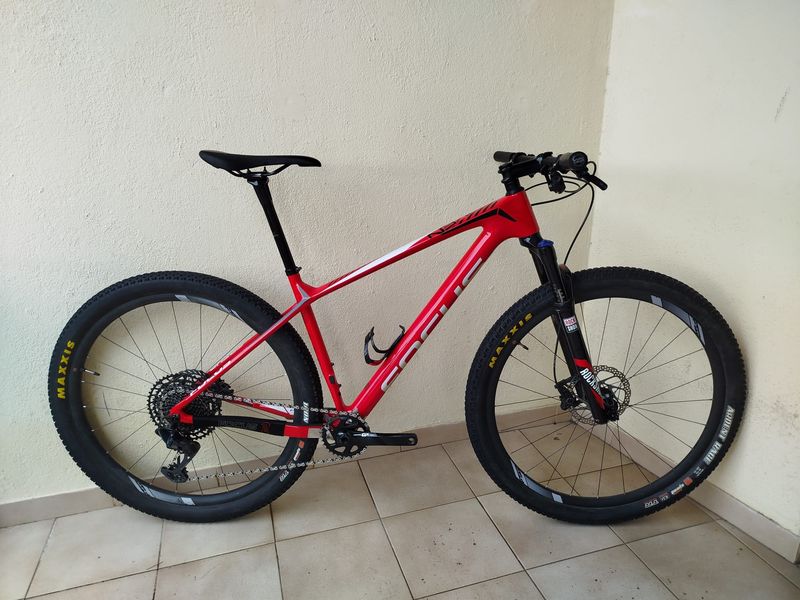 Używany Focus RAVEN 2018 2018 Mountainbike — zdjęcie 1 z 4