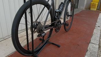Used Trek Trek Emonda SLR 7 Nero Prismatik 2023 Road & Gravel, Black — image 3 of 8