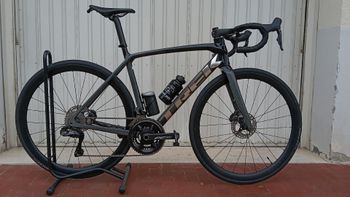 Used Trek Trek Emonda SLR 7 Nero Prismatik 2023 Road & Gravel