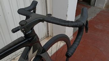 Used Trek Trek Emonda SLR 7 Nero Prismatik 2023 Road & Gravel, Black — image 7 of 8
