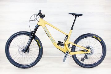 Used Santa Cruz Bronson C 2025 Mountainbike, Orange — image 2 of 19