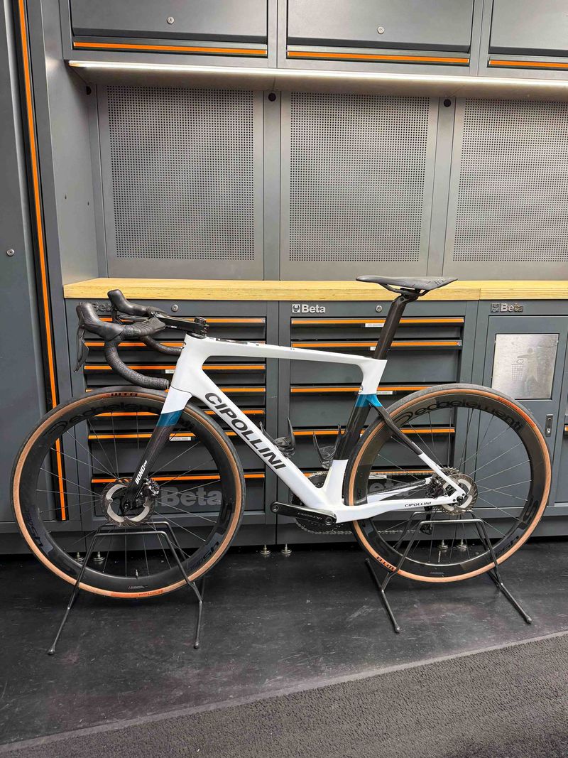 Used Cipollini Bond EVO 2025 2025 Road & Gravel