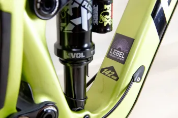 Used Pivot Switchblade Race 2022 Mountainbike, Green — image 4 of 19