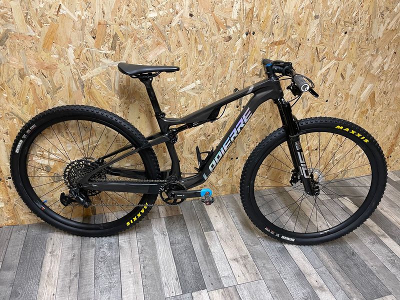 Lapierre XR 9.9 2022 2022 Mountainbike de segunda mano, Negro — imagen 1 de 4