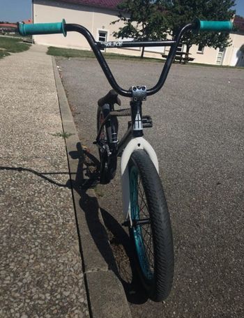 Used Kink Kink Bmx Custom 2017 Urban, Schwarz — image 2 of 7