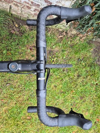 Used Trek Émonda SL 6 2020 2020 Road & Gravel — image 4 of 12