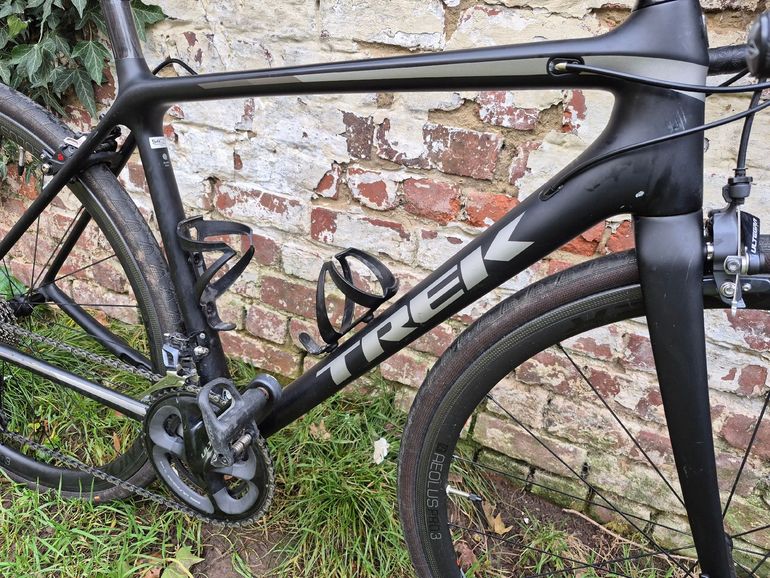 Used Trek Émonda SL 6 2020 2020 Road & Gravel — image 8 of 12