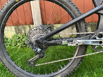 Canyon Spectral 29 CF 7 2023 2023 Mountainbike usato, Nero — immagine 3 di 10