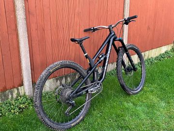 Canyon Spectral 29 CF 7 2023 2023 Mountainbike usato, Nero — immagine 6 di 10