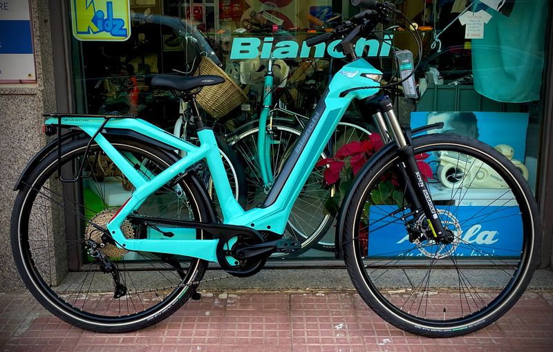 Used Bianchi E-Omnia C-Type OLI 90Nm 630Wh Color: 4G 2026 Urban & Touring