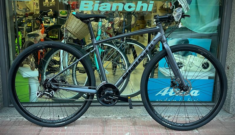 Used Bianchi C-Sport 2 Acera 24sp Hydr Disc 2025 Urban & Touring