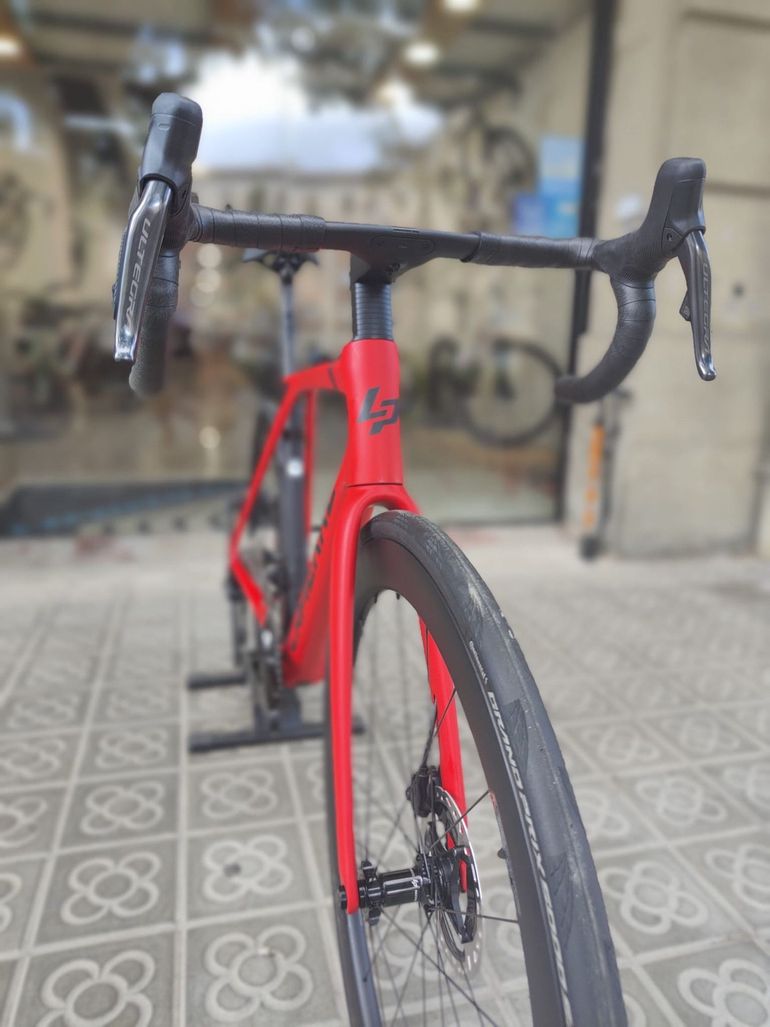 Used Lapierre Xelius SL 9.0 Ultegra Di2 2024 Road & Gravel, Red — image 9 of 9