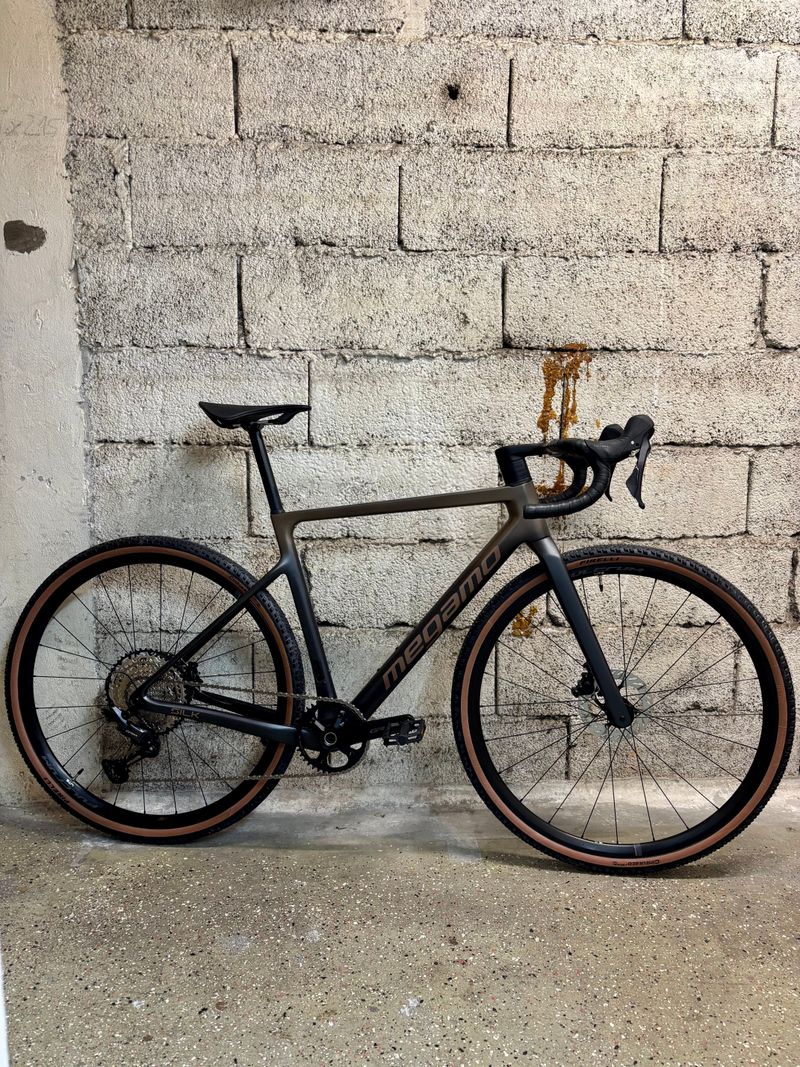 Used Megamo SILK 07 2026 2026 Road & Gravel, Black — image 1 of 3